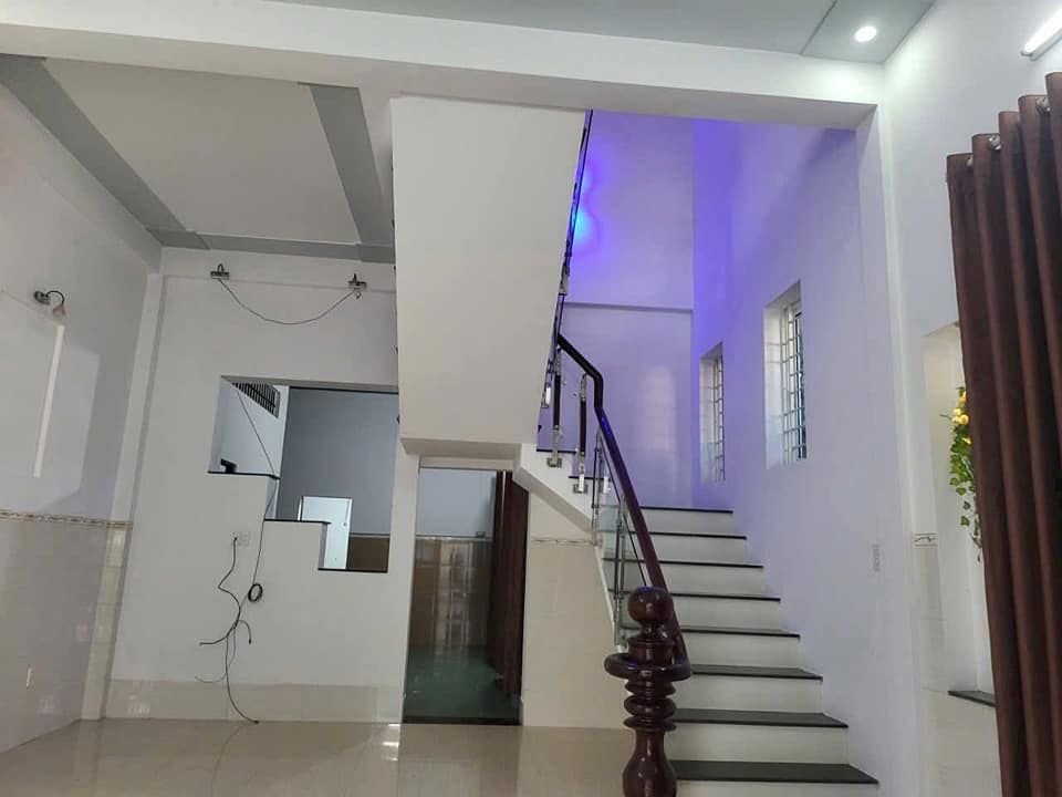 Nhà 2 tầng hẻm 273 Nguyễn Chí Thanh 170m² giá 1.5 tỷ - Vị trí thuận lợi gần trường