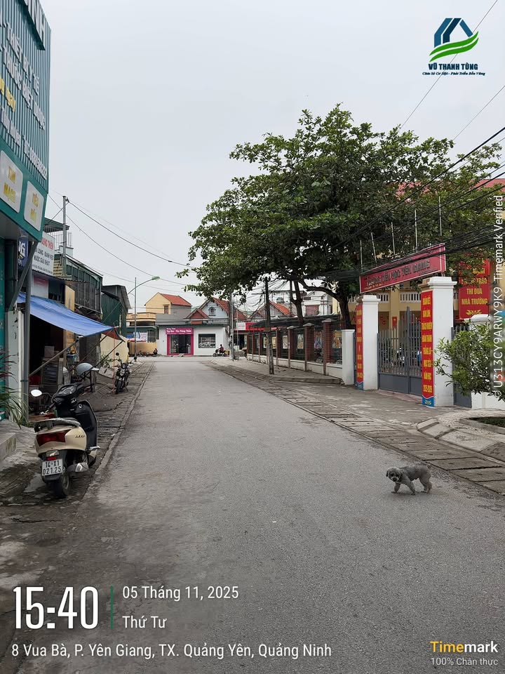 Nhà phố Yên Giang, Quảng Yên 83m² giá 3 tỷ - Tiện ích đầy đủ, dân cư đông đúc!