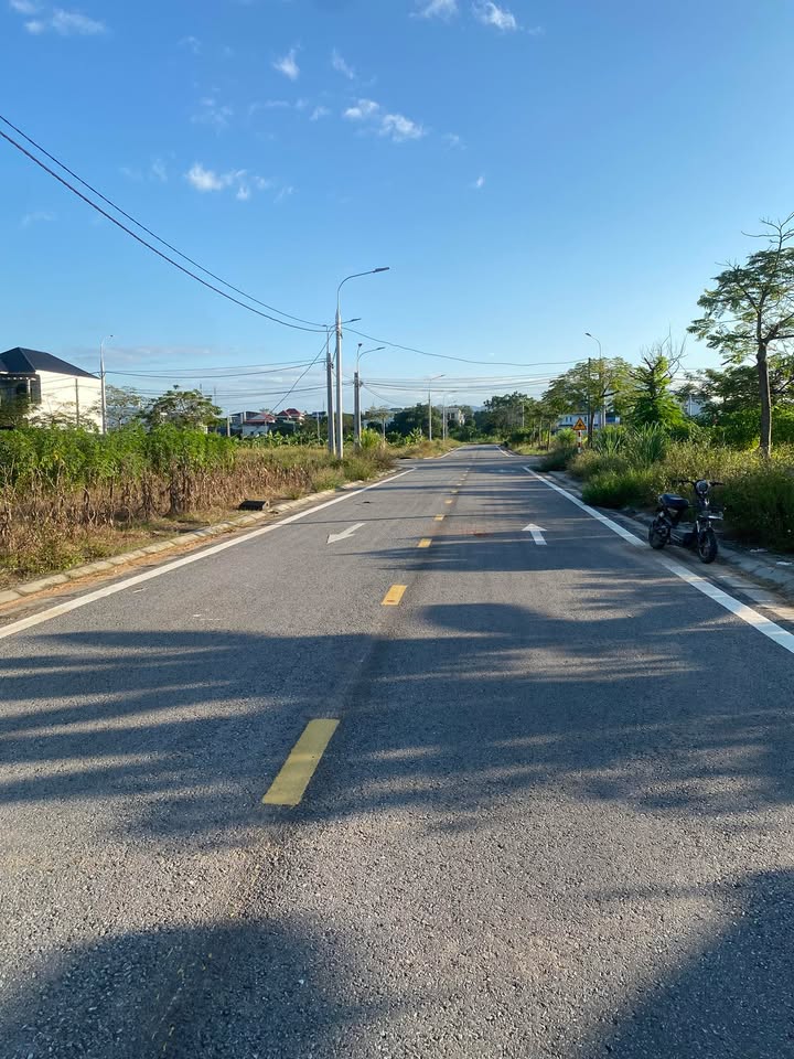 Đất nền KĐT Tân Phát, Tuyên Quang 100m² giá 3.6 tỷ - Đầu tư sinh lời tốt!