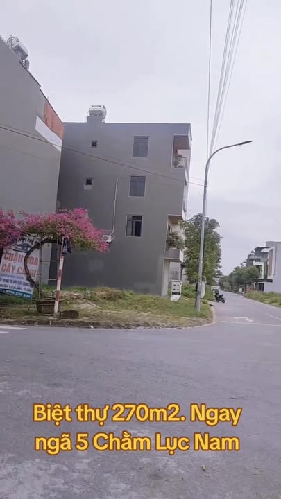 Lô Biệt thự góc Vân Động Lục Nam 270m² giá 6.75 tỷ - Đất đẹp, giá sốc!