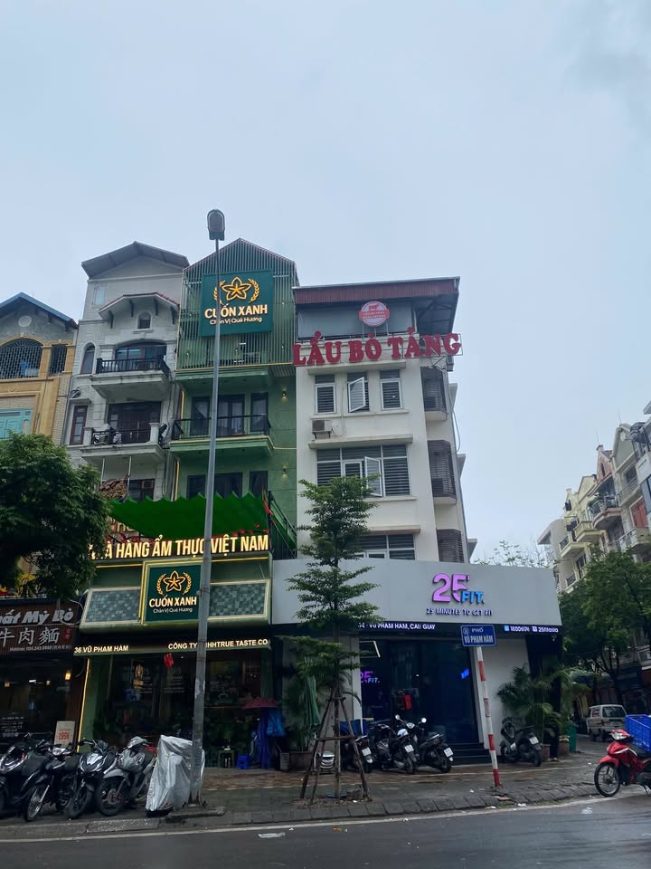 Mặt bằng kinh doanh cho thuê đường Vũ Phạm Hàm, Cầu Giấy 600m² - Vị trí đắc địa, đông đúc!