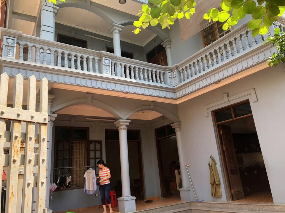 Nhà nguyên căn cho thuê tại Đông La - 158m² giá 8 triệu/tháng - Sẵn sàng vào ở!