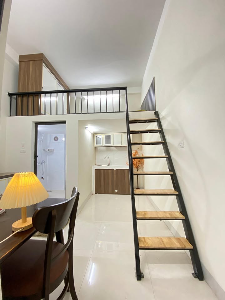 Cho thuê phòng CCMN 315 Nguyễn Khang, Cầu Giấy 4.4 triệu - Full nội thất, vào ở ngay!