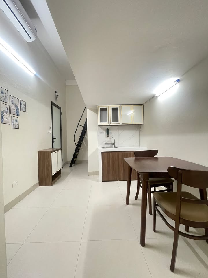 Phòng trọ cho thuê tại 315 Nguyễn Khang, Cầu Giấy - Full nội thất, giá 4.3 triệu!