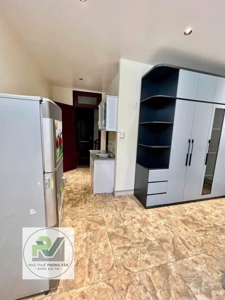 Phòng cho thuê tại Hoàng Thế Thiện 35m² giá 5.5 triệu - Đầy đủ nội thất