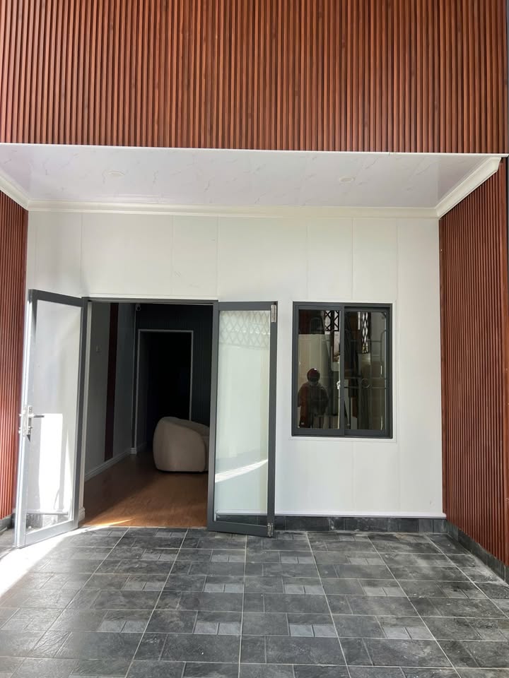 Nhà hẻm 190 Quang Trung, TP. Buôn Ma Thuột 61.8m² giá 2.2 tỷ - Thiết kế đẹp, khu vực an ninh!