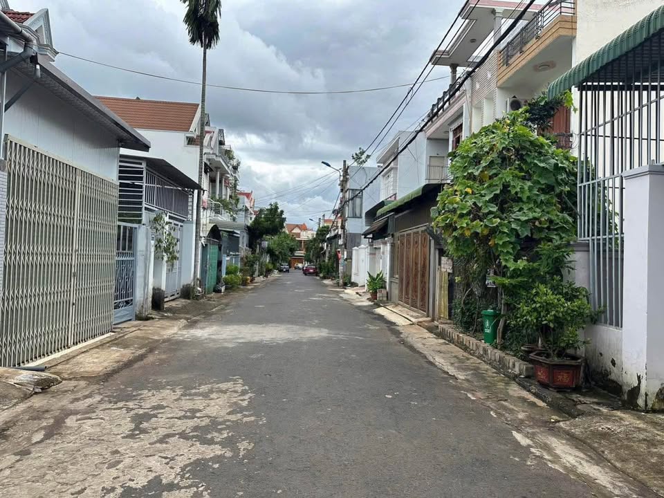 Nhà mặt tiền Nguyễn Duy Thanh 114m² giá 6.9 tỷ - Sát Metro, cơ hội đầu tư tuyệt vời!