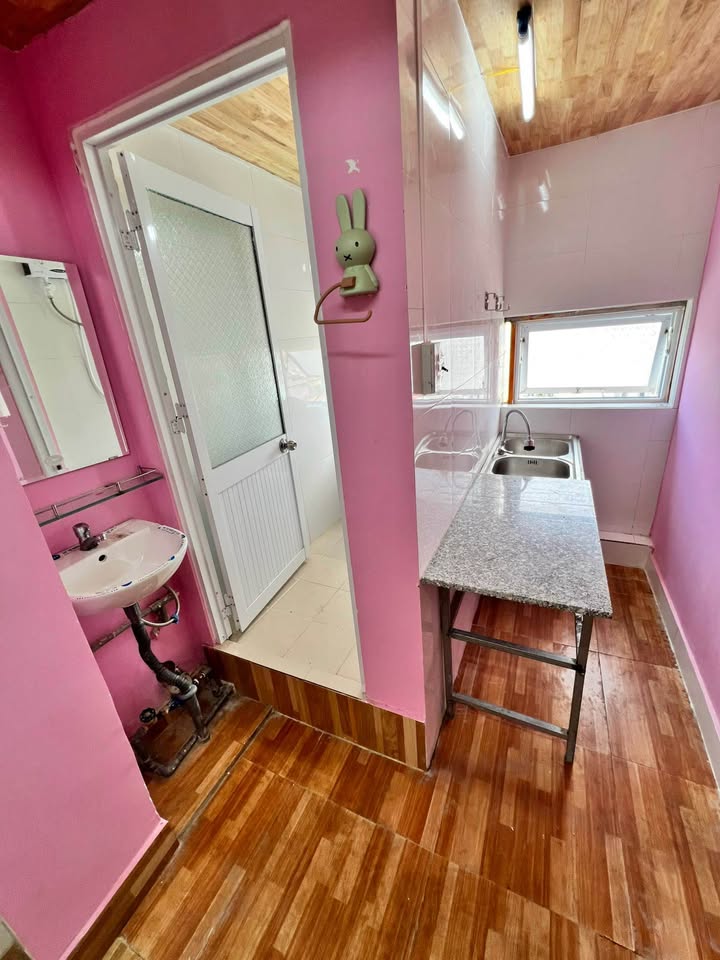 Nhà trọ 5 tầng Đường Bùi Thị Xuân, Đà Lạt 97m² giá 8.5 tỷ - Đầu tư sinh lời ngay!