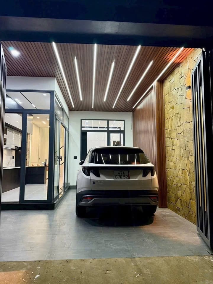 Nhà mặt tiền đường Nayder, Tân Lập 78m² giá 4.89 tỷ - Full nội thất chỉ việc vào ở!