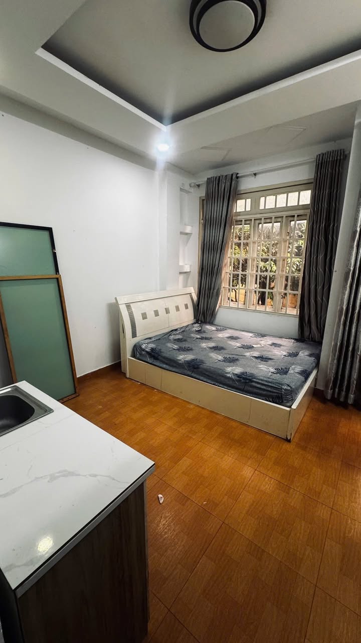 Phòng cho thuê Hẻm 132 Nguyễn Hữu Cảnh, Bình Thạnh 1 phòng - Nội thất đầy đủ, vị trí đắc địa!