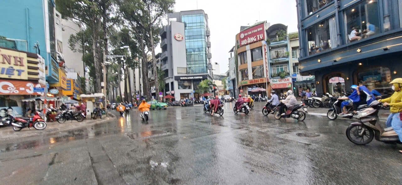 Nhà bán 2PN 35m² đường Lê Bình, Tân Bình chỉ 4.1 tỷ - Vị trí đắc địa sát sân bay!