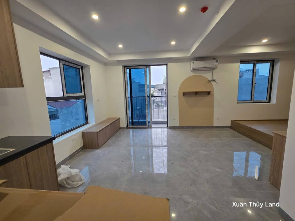 Căn hộ cho thuê Vũ Xuân Thiều 25m² giá 5.5 triệu - Full đồ cao cấp, tiện ích đầy đủ!