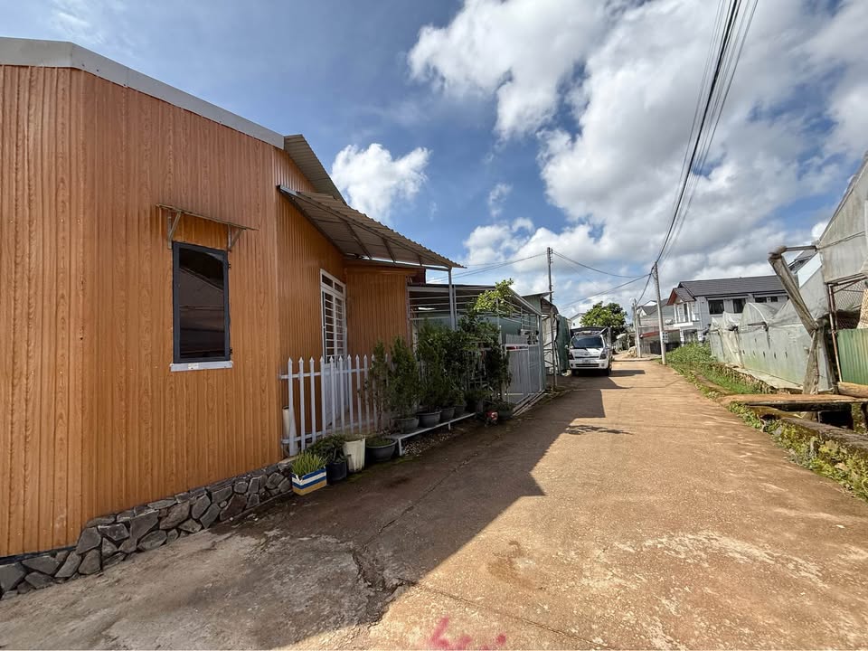 Đất xây dựng Đà Lạt 200m² giá 3.6 tỷ - Sổ đỏ chính chủ