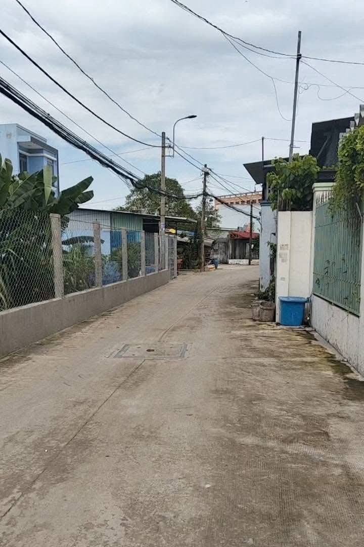 Đất thổ cư Tân Hiệp Hóc Môn 731m² giá 10 tỷ - Xây dựng tự do ngay!