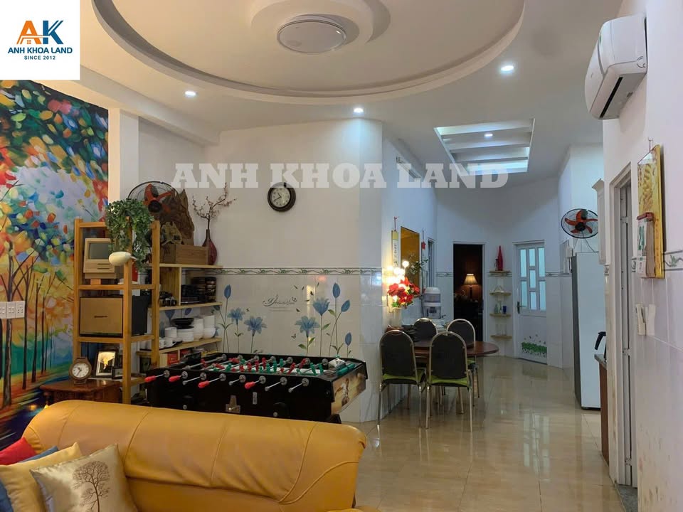 Nhà hẻm ô tô Đường 38, P. Hiệp Bình Chánh 192.3m² giá 8.7 tỷ - Sổ hồng chính chủ, nội thất đầy đủ!
