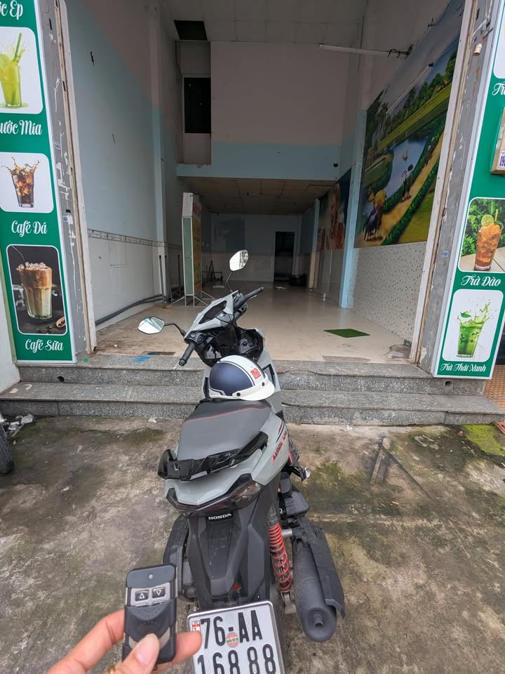 Nhà mặt tiền kinh doanh Đường Tên Lửa Bình Tân 68m² giá 13 triệu - Cơ hội vàng cho doanh nghiệp!