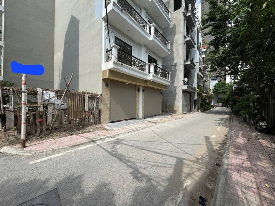 Đất lô góc Phường Việt Hưng 45m² giá 9.95 tỷ - Sổ đỏ chính chủ