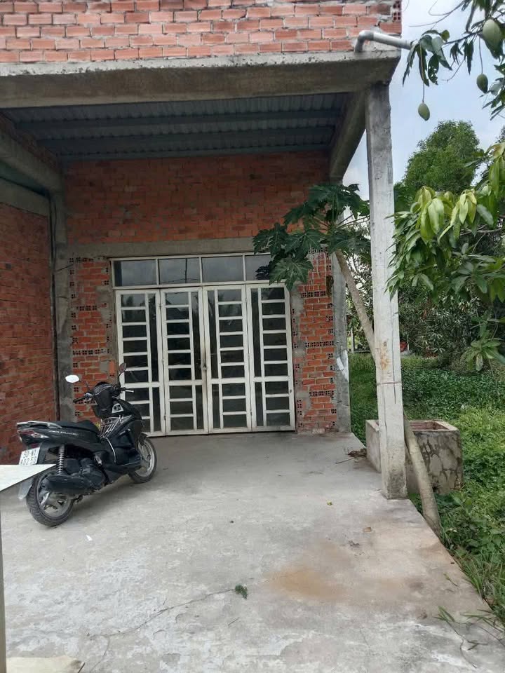 Nhà cấp 4 tại Đức Hòa, Long An - Diện tích 125m², giá 850 triệu - Cơ hội đầu tư tuyệt vời!