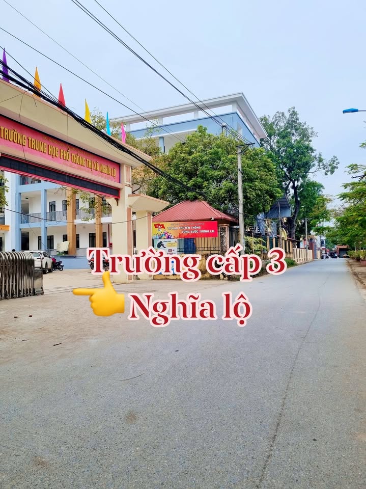 Bán đất Nghĩa Lộ 90m² giá 1.1 tỷ - Vị trí trung tâm, tiện ích đầy đủ!