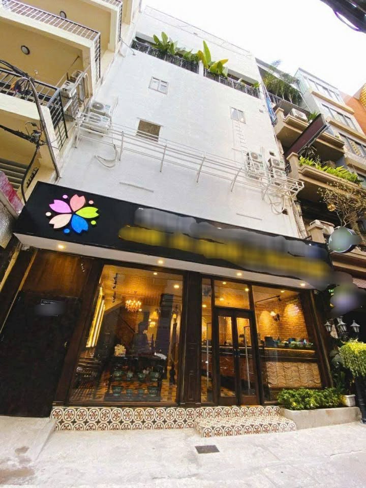 Cho thuê nhà mặt phố Bến Nghé - Quận 1 - Diện tích 200m² - Kinh doanh tự do không hạn chế!