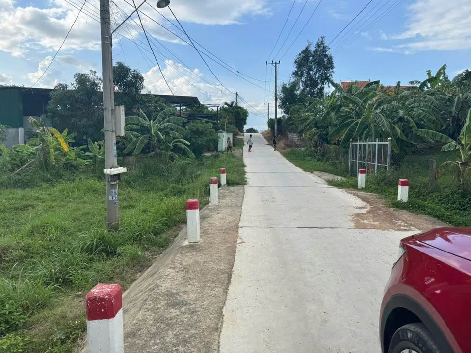 Bán lô đất thổ cư 792m² tại thôn Bắc, Ninh Tân, giá chỉ 1.6 tỷ - Đầu tư lý tưởng!