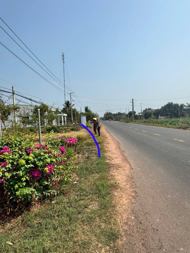 Đất thổ cư mặt tiền đường HL4, 552m² giá 700 triệu - Cơ hội đầu tư hấp dẫn!