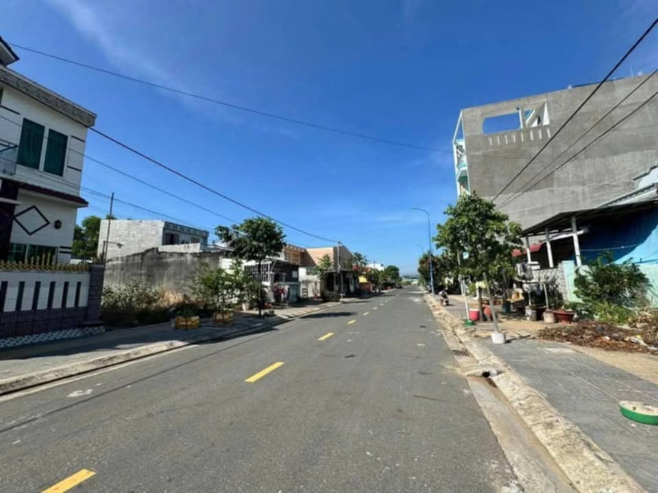 Đất nền Phước Hải, Long Đất 100m² giá 3.5 tỷ - Cách biển chỉ 400m!