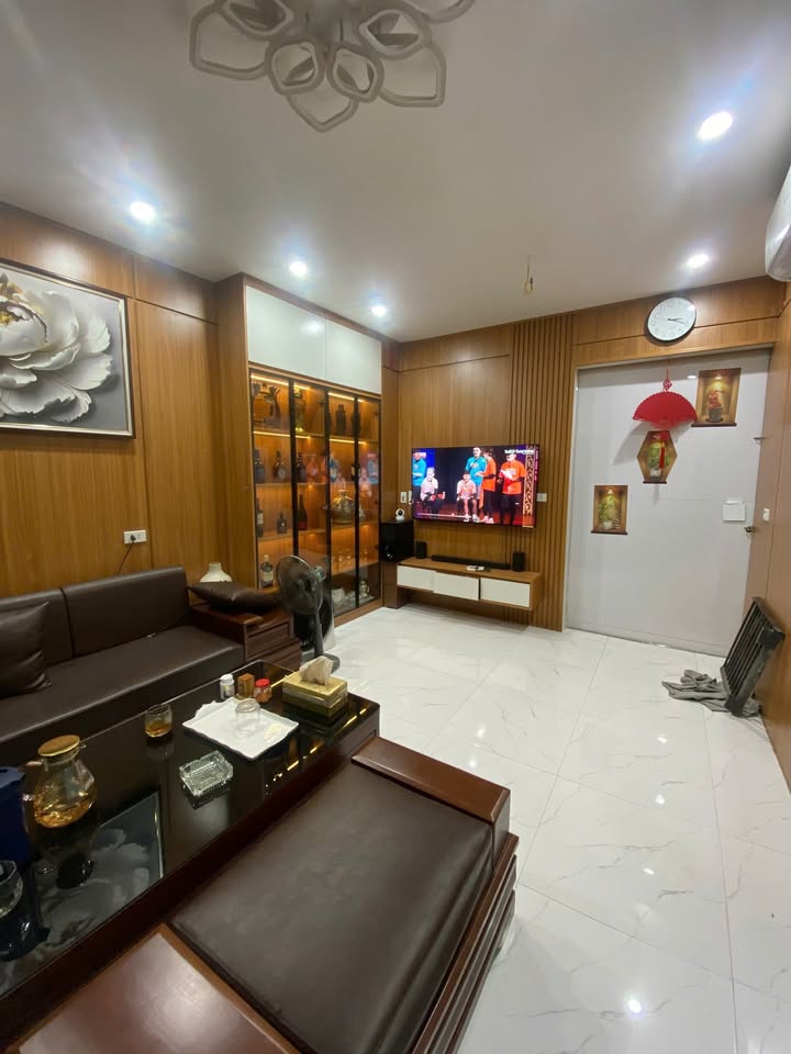 Bán nhà tập thể Hoàng Đạo Thành 29m² giá thỏa thuận - Khu dân trí cao!