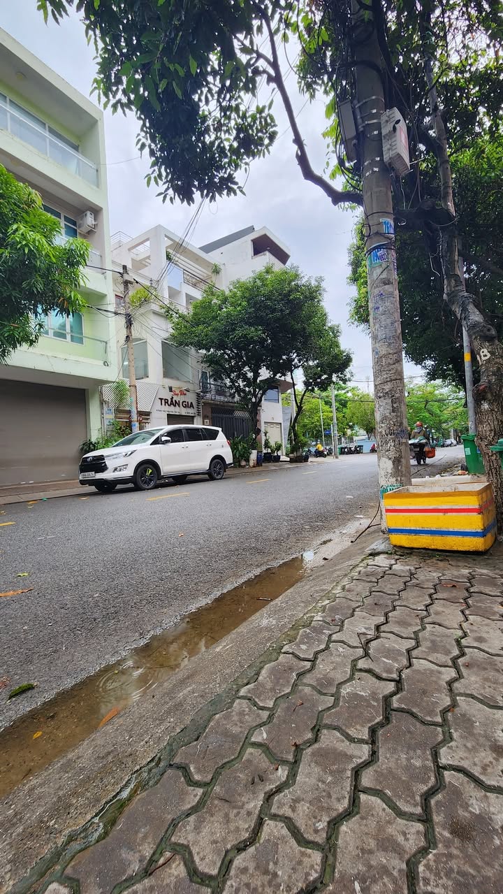 Mặt bằng cho thuê nguyên căn tại Tân Hưng, Quận 7 - Diện tích 120m², giá 30 triệu/tháng - Phù hợp làm văn phòng!