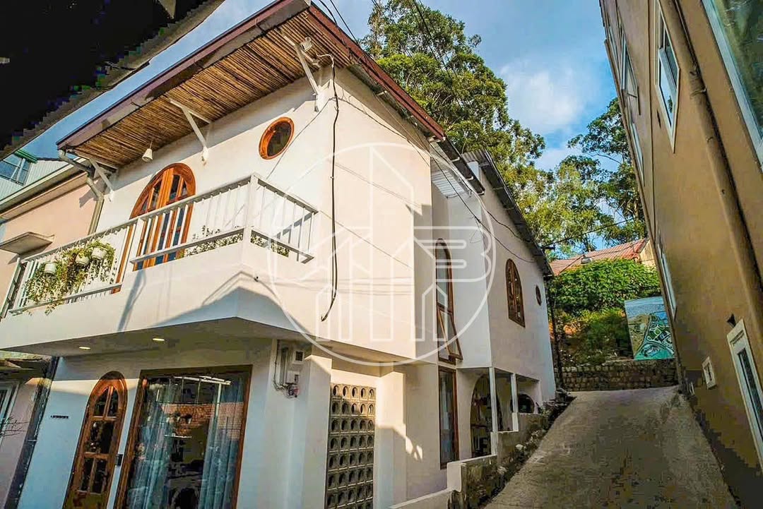 Nhà phố Đà Lạt 52m² giá 7.5 tỷ - Nhà 3 mặt tiền thông thoáng!