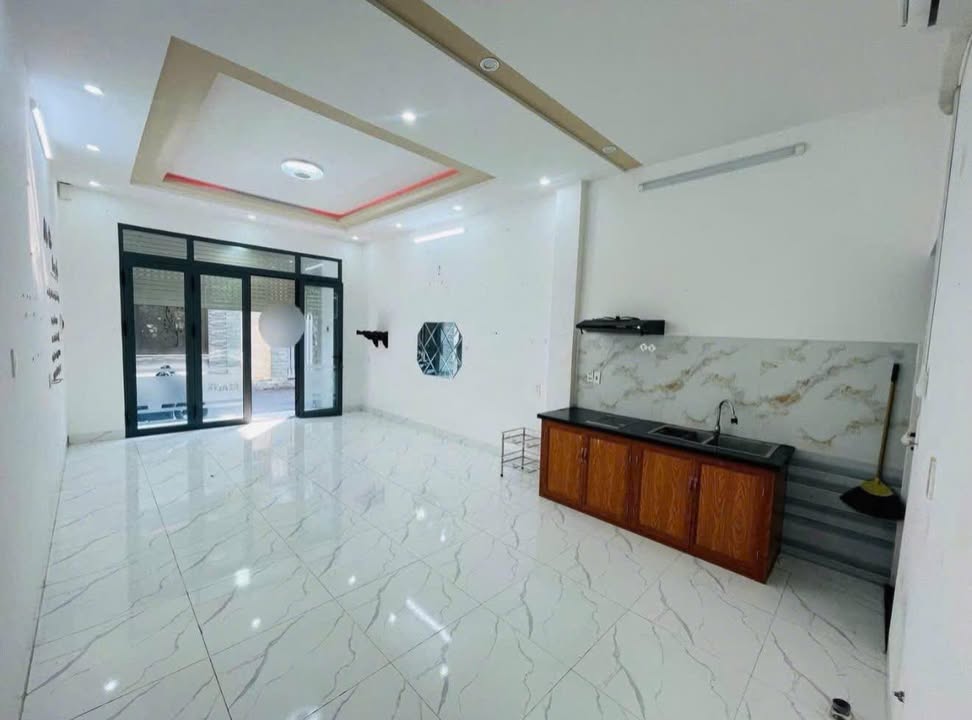 Nhà nguyên căn cho thuê đường Xô Viết Nghệ Tĩnh, Vũng Tàu 7.5 triệu - Kinh doanh Spa, Nail lý tưởng!