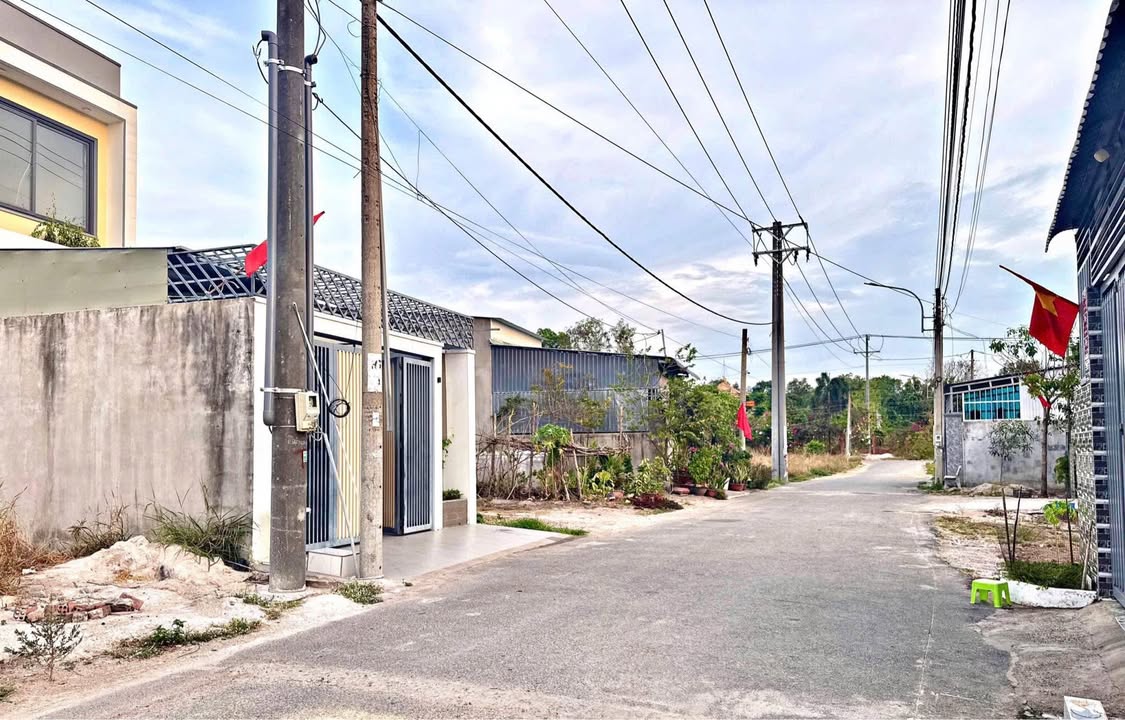 Đất nền Vạn Hạnh, Phú Mỹ 208.6m² giá thỏa thuận - Lô góc lưng tựa núi, view thoáng mát!