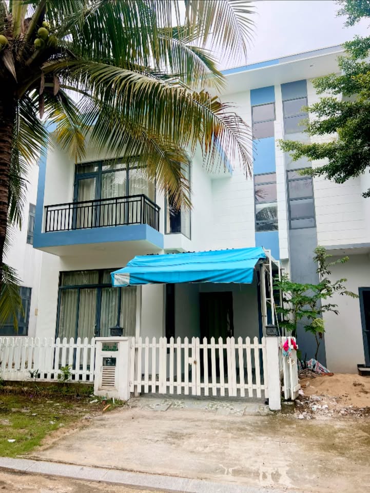 Townhouse Villa Bella Đức Hòa 115m² giá 3.5 tỷ - Chính chủ bán gấp!