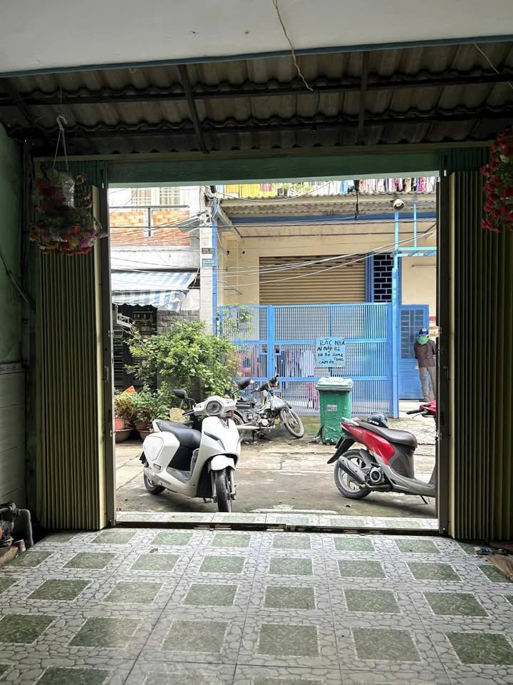 Nhà đẹp 2D nối dài, An Lạc, Bình Tân - 4 phòng ngủ, giá 6.5 tỷ - Sẵn sàng ở ngay!