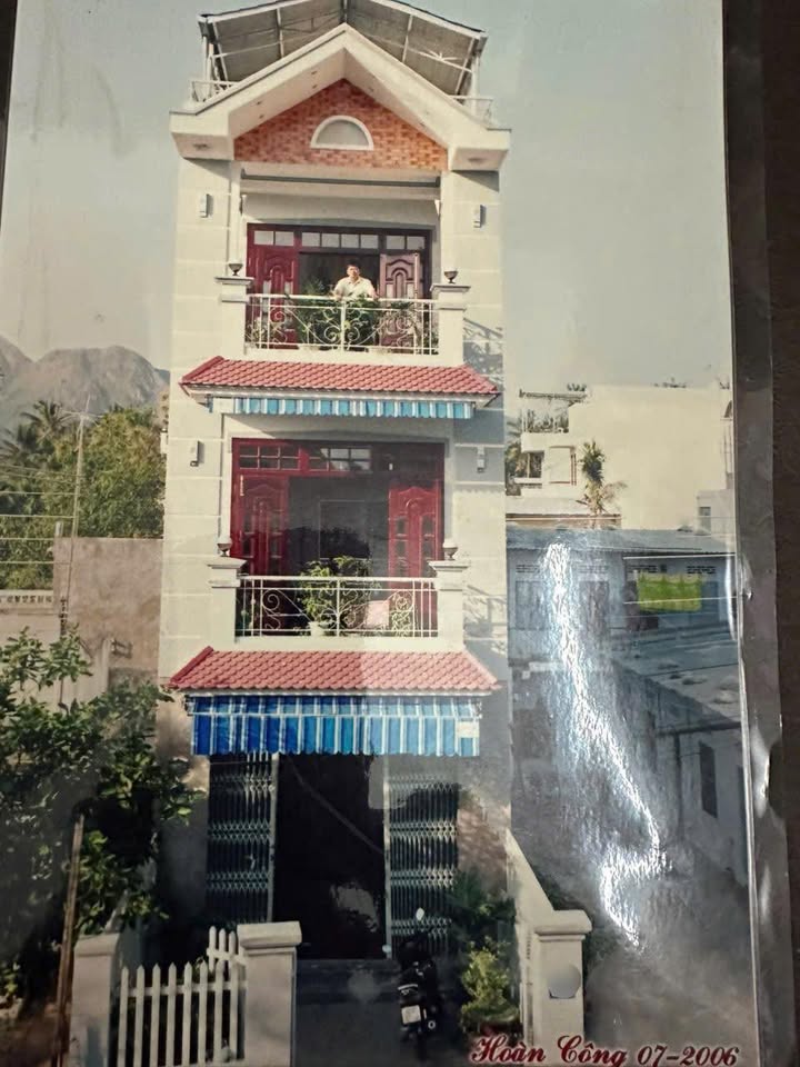 Bán nhà mặt tiền Đoàn Trần Nghiệp, Vĩnh Phước, Nha Trang 126.5m² giá 13 tỷ - Đầu tư sinh lời ngay!