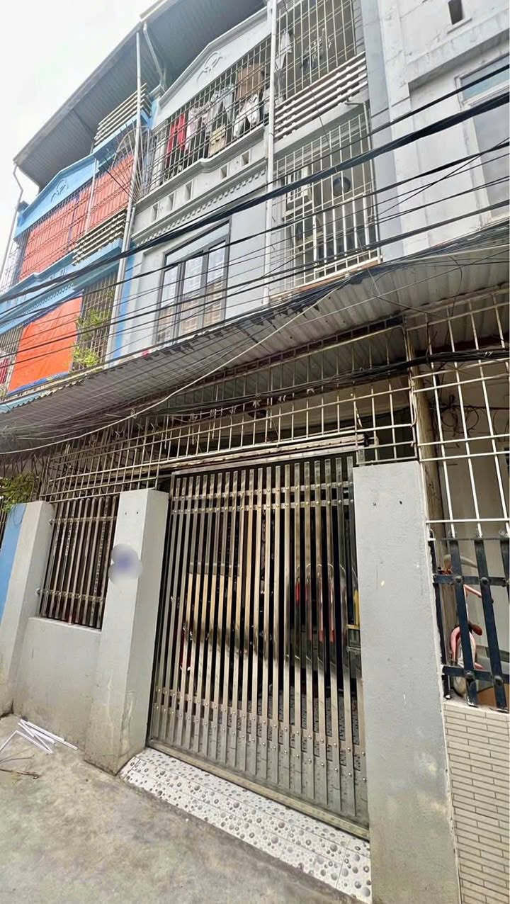 Nhà 3 tầng An Đà 43.5m² giá 2.8 tỷ - Sân cổng riêng, tiện ích đầy đủ!