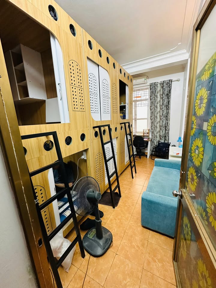 Nhà cho thuê Sleepbox homestay Văn Quán 1.7 triệu - Không gian thoáng đãng, tiện nghi đầy đủ!