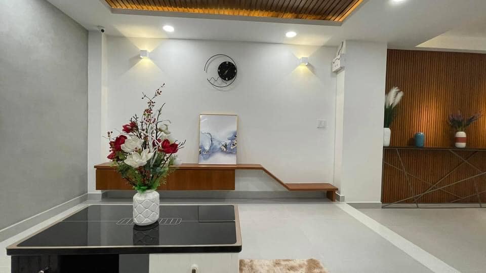 Nhà phường 8 Đà Lạt 80m² giá 2.55 tỷ - Hướng Bắc, gần đường chính!