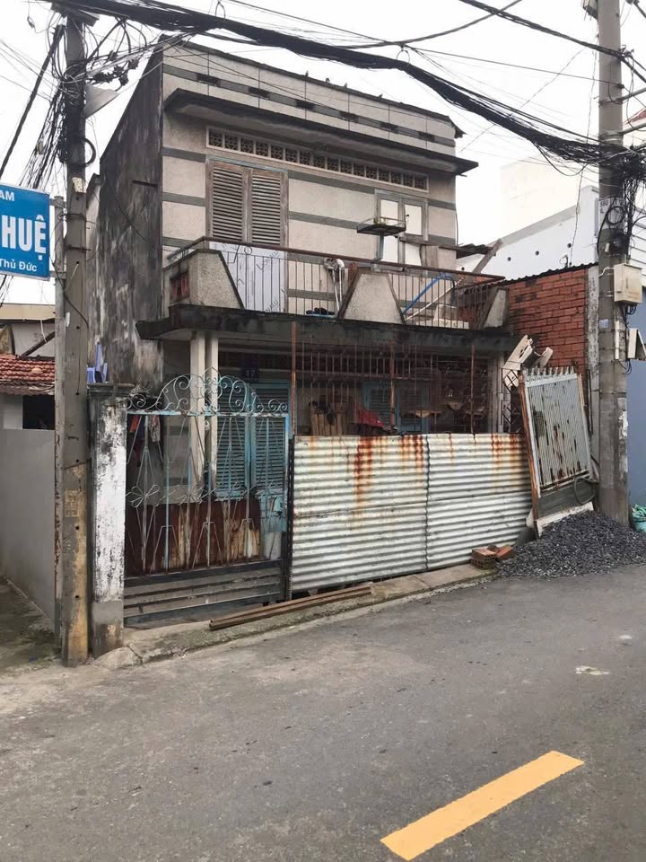 FrontHouse mặt tiền đường Số 8, phường Tam Phú, 66m² - Giá chỉ 3,7 tỷ!