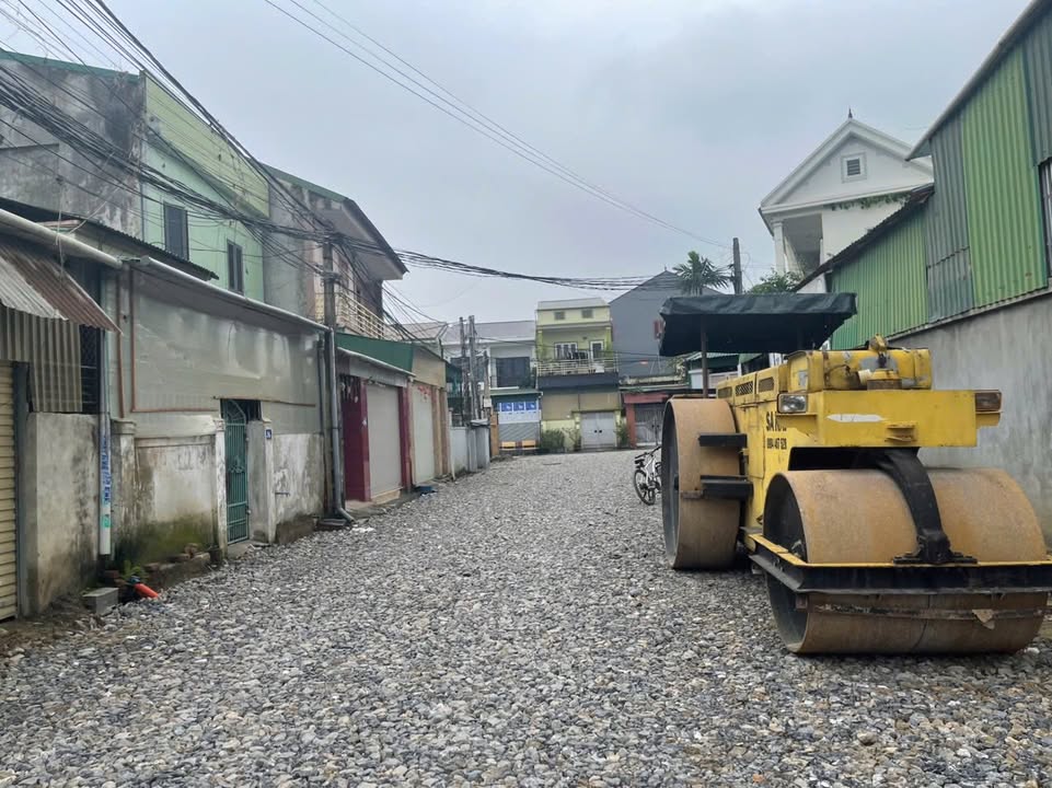 Đất nền kèm nhà C4 Đinh Văn Chất, 100m² giá 4.3 tỷ - Vị trí đắc địa, thuận lợi kinh doanh!