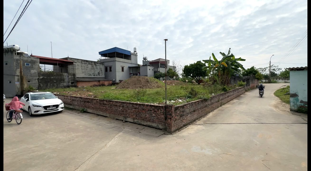 Đất thổ cư Hồng Thái, Việt Yên 947m² giá 23 tỷ - Chính chủ cần bán gấp!