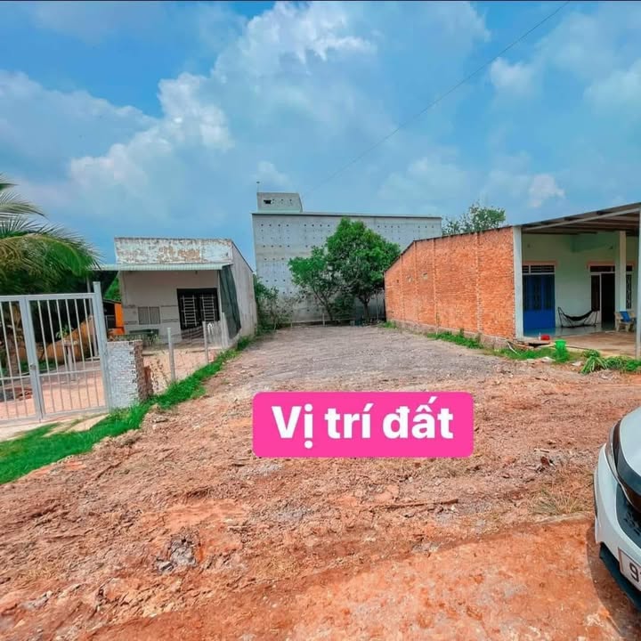 Đất nền Minh Hưng Chơn Thành 150m² giá chỉ 600 triệu - Sát trường học, mặt tiền đường nhựa!