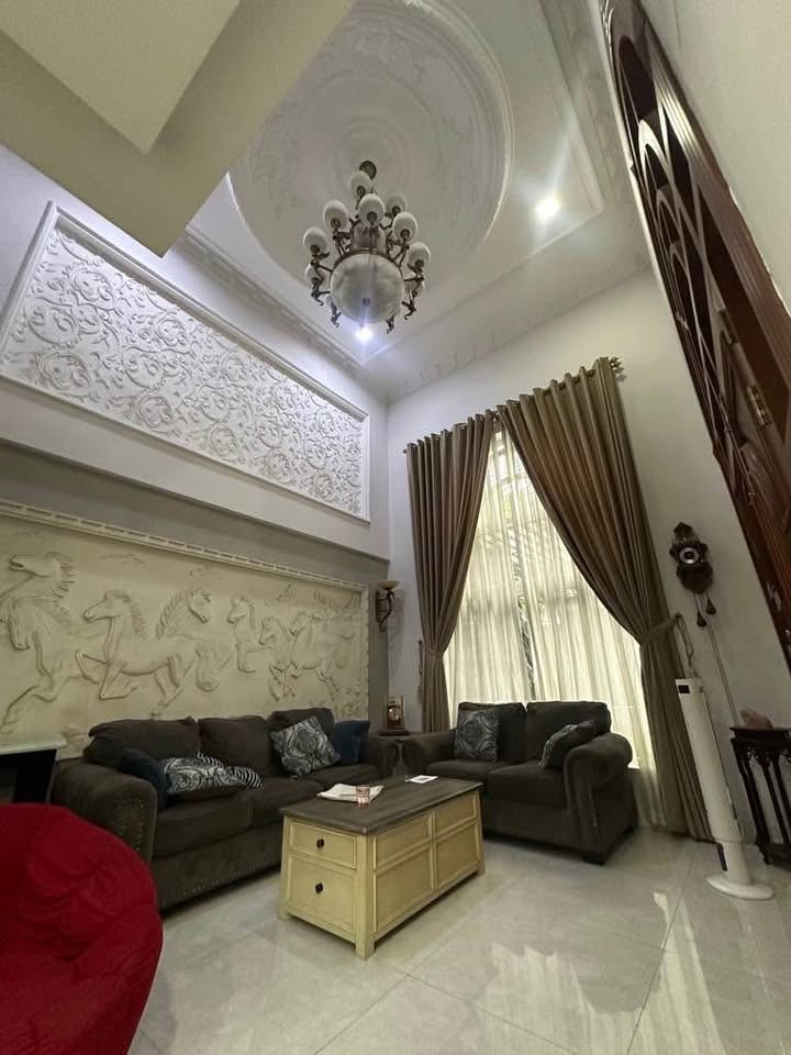 Nhà bán Bình Trị Đông 40m² giá 4.9 tỷ - Hẻm ô tô 5m, sổ hồng chính chủ!