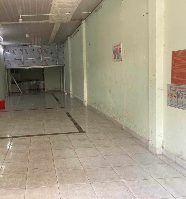 Cho thuê nhà mặt tiền đường Tân Hưng quận 7, 84m² giá 15 triệu - Thích hợp kinh doanh đa dạng!