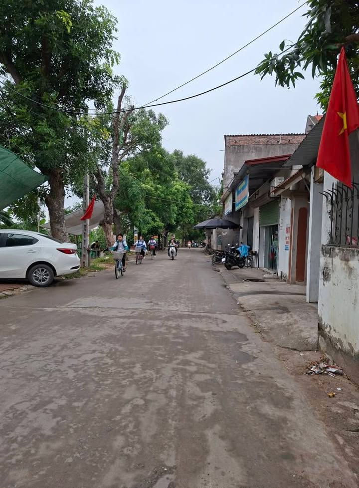 Đất nền Hữu Bằng, Quế Võ, Bắc Ninh 90m² giá 1.2 tỷ - Cơ hội đầu tư hấp dẫn!