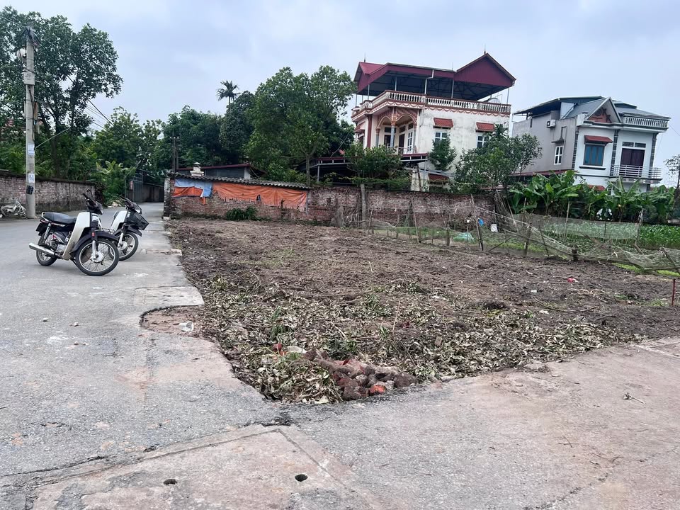 Đất nền Ninh Xá 51m² giá 2.4 tỷ - Mặt tiền đẹp, vị trí vàng!