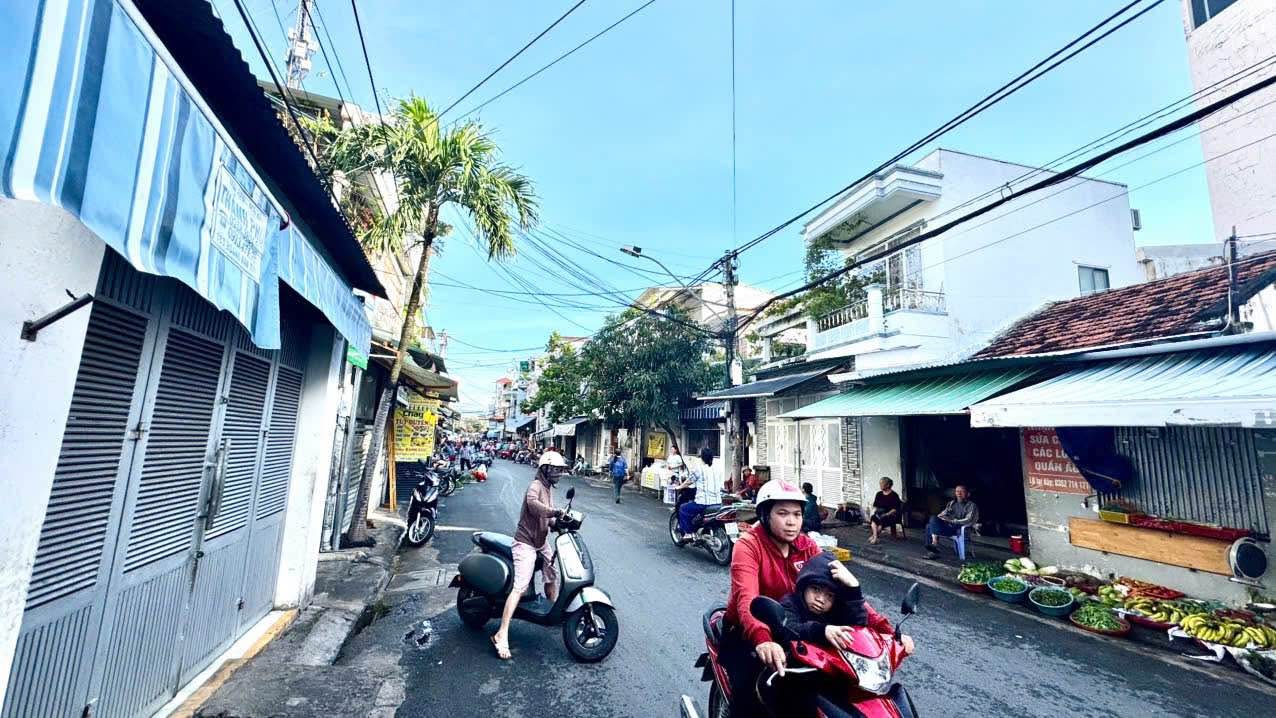 Bán nhà mặt tiền đường Đồng Nai, phường Phước Hải, Nha Trang 92m² giá 7.5 tỷ - Đầu tư sinh lời ngay!