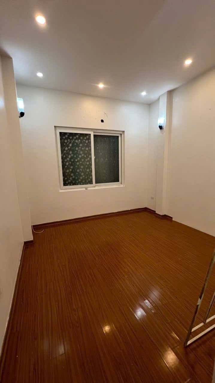 Nhà riêng ngõ 67/11 Văn Cao, Ba Đình 45m² giá 10 triệu - Chính chủ cho thuê dài hạn!