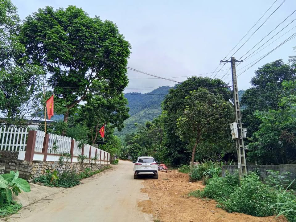 Đất Hiền Lương 1200m² giá thỏa thuận - Gần hồ Hòa Bình, đường xe tránh