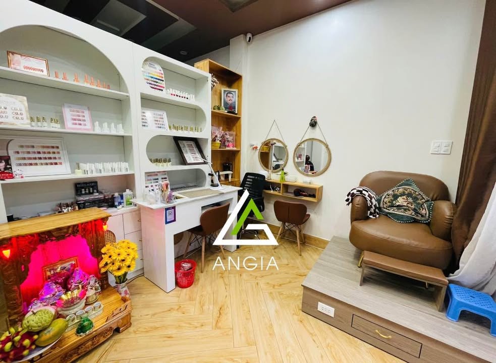 Nhà phố Trần Nhật Duật, Đà Lạt 37m² giá 5.5 tỷ - Kinh doanh sầm uất!